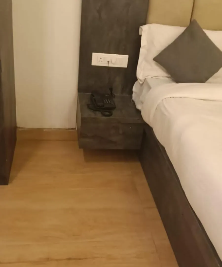 **  Hotel Kashi Inn Varanasi India
