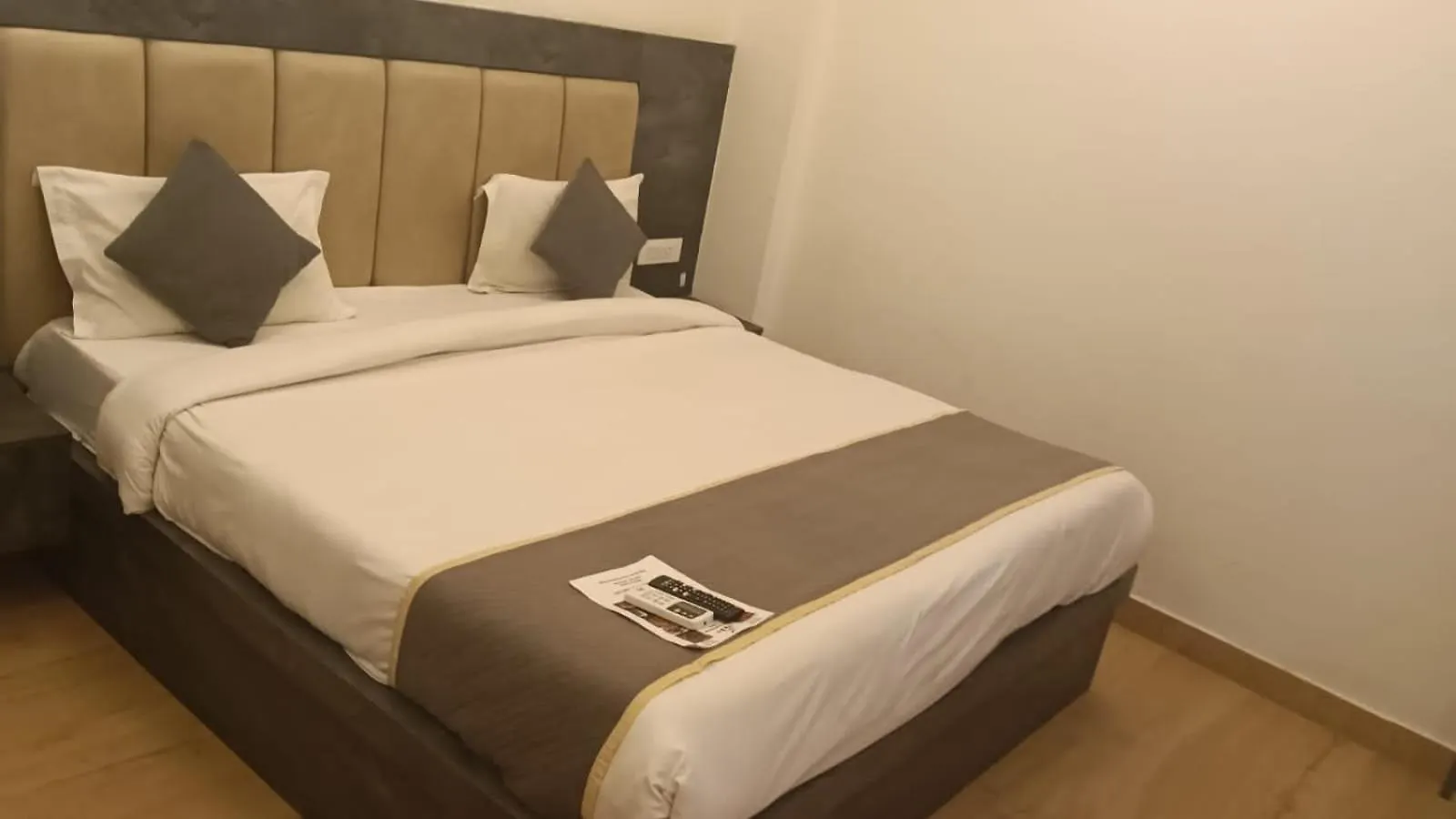 **  Hotel Kashi Inn Varanasi India